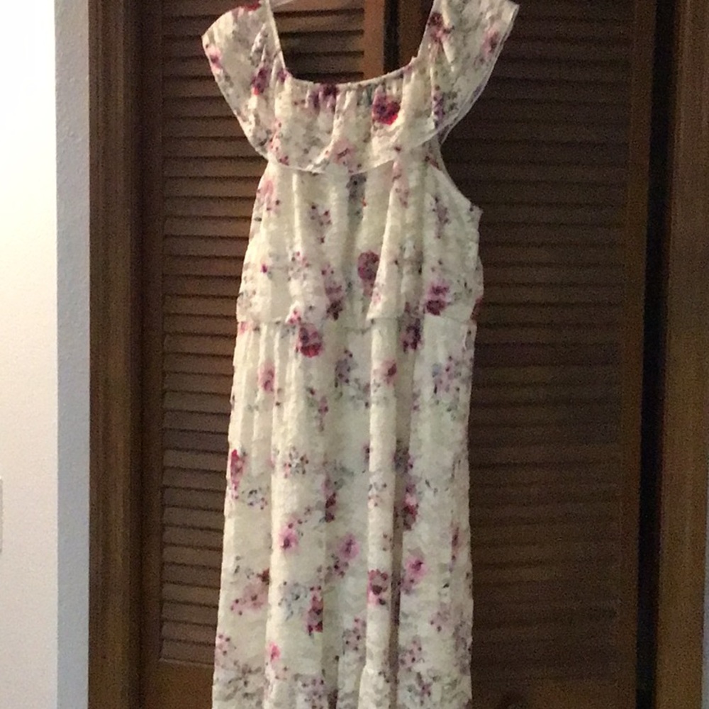 Hi lo pretty lace dress